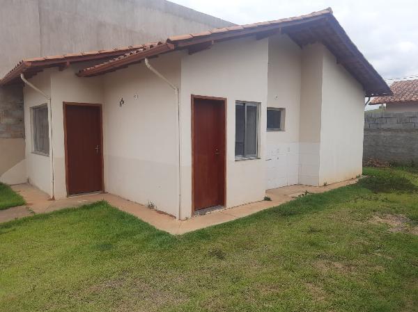 Casa - Venda, OLARIA, UBA, MG